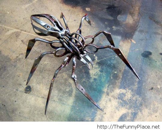 A spider made of scissors